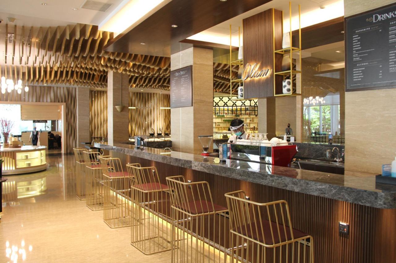 Js鲁旺萨会议中心酒店 雅加达 外观 照片